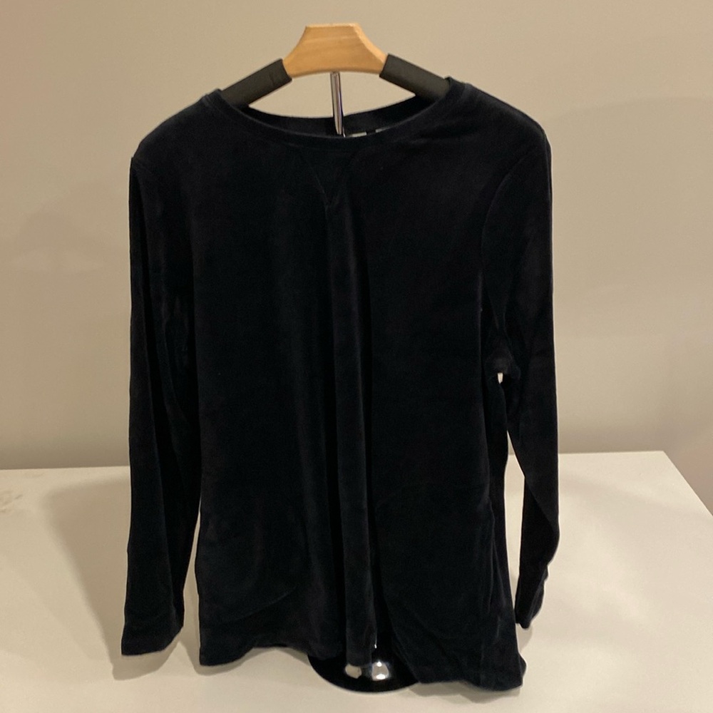 Like new: Denim & Co. plush navy sweatshirt, size L